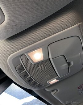Ford Galaxy 2.0 TDCi Duratorq 150/Titanium - 9