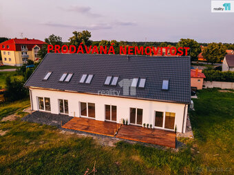 Prodej bytu 4+kk 118 m² V Průhonu, Zvěřínek - 9