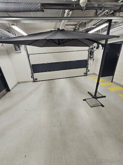 Zahradní slunečník šedý 250cm x 250cm nový - 9
