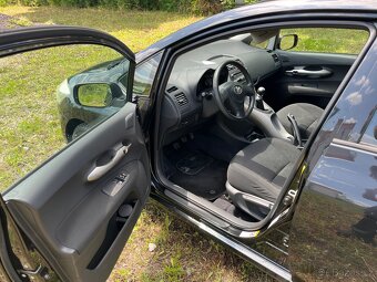 Auris 1.33i - 9