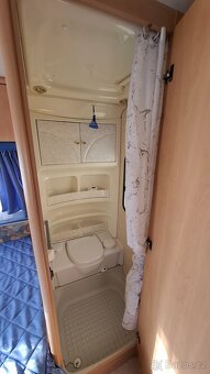 Karavan Hobby de luxe 440 - 9