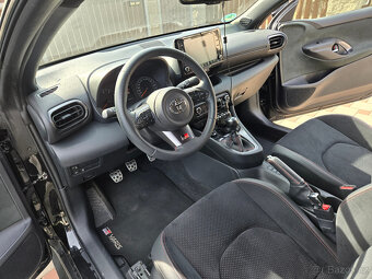 Toyota Yaris 1.6 Turbo GR Circuit Pack 4x4 261koní - 9