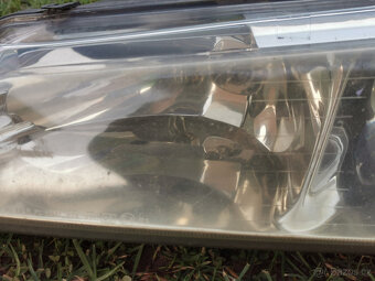 leve predni svetlo peugeot 406 coupe - 9