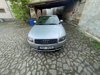 Audi A4 Cabrio 2.4 V6 - 9