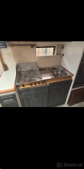 Karavan hobby 495 - 9