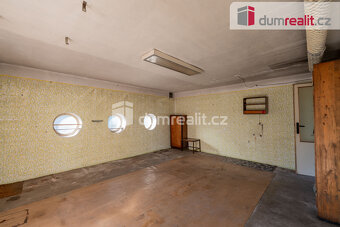 Prodej rodinného domu 4+1, s pozemkem 980 m2 - Vroutek - 9