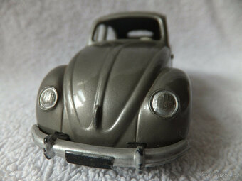 Wiking 140 Beetle 1200 Typ 2 Oválné okno v šedé barvě s rohy - 9