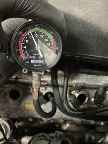 BMW S85B50 motor M5 M6 V10 373kw - 9
