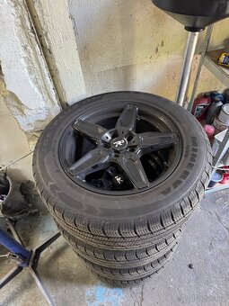 Alu r18 bmw x5 včetně zánovní pneu 255/55/18 - 9