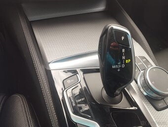 Bmw gt 640i - 9