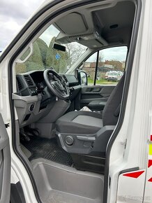 VW Crafter - 2.0 TDI Sanitní vůz 4x4 - 9