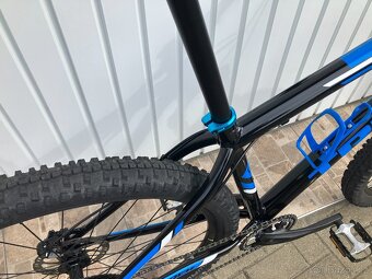 TREK 29 - 9