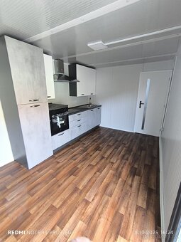 Celoroční Mobilheim 2+kk zařízený, ihned k nastěhování
- 9