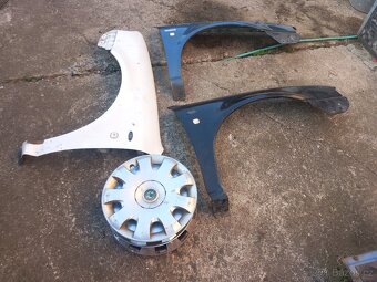 Škoda Octavia combi 1.9tdi 66kw blatník blatníķy - 9