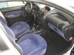 Peugeot 206 1.4i, 55 kW, klimatizace - 9