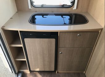 Burstner Premio 400 TS - 9