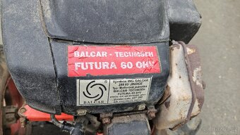 Malotraktor s rotavátorem - 9