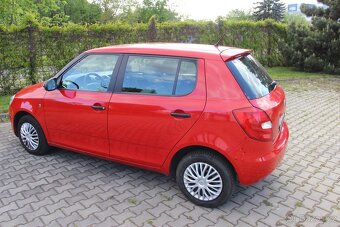 Škoda Fabia II. 1.2 HTP, 2007 – 1. majitel, nájezd 55 672km - 9