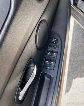 Prodám BMW E60 automat. - 9