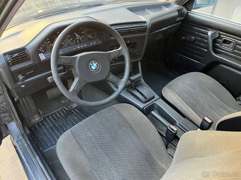 Bmw E30 318i/A - 9
