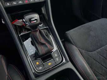 Škoda KODIAQ RS 4x4 VIRTUAL PANORAMA KAMERA TAŽNÉ - 9