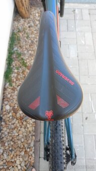 Celoodpružené kolo GT - 9