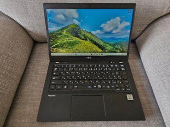 Lenovo NEC VB-7 - 13,3" 10.gen i5, nové SSD, W11 - 9