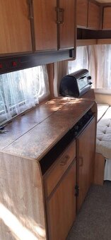 Karavan Bürstner 460 s CZ doklady a STK, - 9