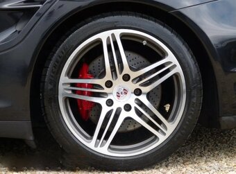 Porsche 911 Turbo (997) – 480 koní - 9