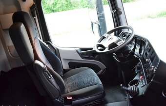 Mercedes-Benz ANTOS 2536 - valník s hydraulickou rukou - 9
