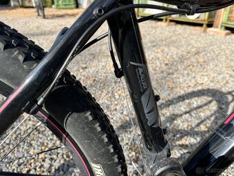 Dámské horské kolo GIANT LIV TEMPT 27,5 vel.M - 9