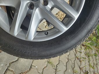 Litá kola VW Tiguan + letními pneu Barum 215/65 R16
- 9