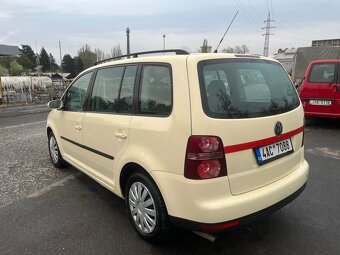 VW Touran 2.0i cng vw r.v. 2008 STK do 2027 - 9