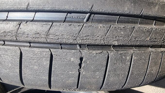 Letní pneu 295/30/21 Michelin - 9