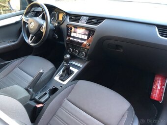 Škoda Octavia 1.6TDi,85kw,DSG,facelift,odpočet DPH - 9