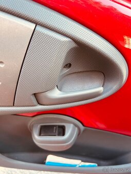 Toyota Aygo FaceLift 2010 - 9