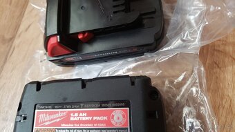 aku rázový utahovák 1/4" Hex Milwaukee M18 - 9