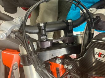 KTM 690 Enduro - 9