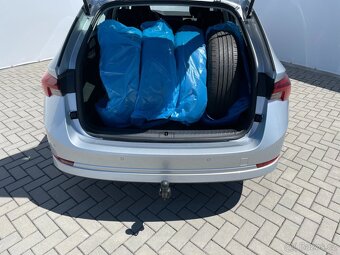 Škoda Octavia 4 Combi STYLE  2.0TDi 110kW DSG Full LED Tažné - 9