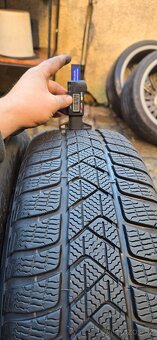 Zánovní zimní sada Mercedes A/B/C/CLA 16"- 205/60/16 - pošl - 9