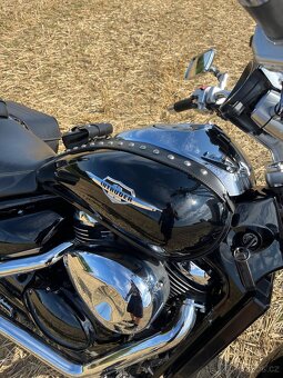 SUZUKI INTRUDER M800 - 9