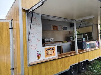 Prodám pojízdnou prodejnu. - 9