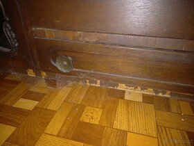 Retro komoda - stáří přes 50 let. - 9