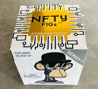 Bored Ape NFTy limited edice GOLD - 9