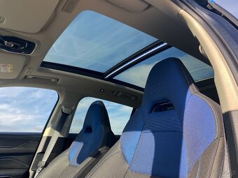 Lynk & Co 01 (Volvo XC40) - 9