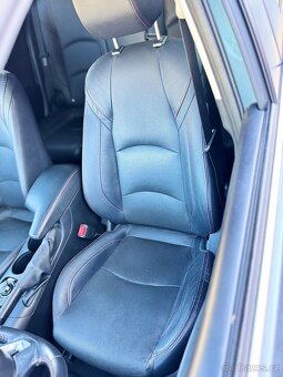 Mazda 3, 2.2D automat kůže Ojeté, 6/2014, 156 302 km 199 990 - 9