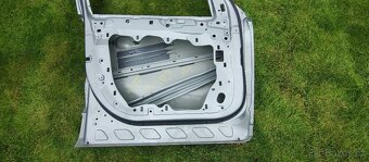 Ford Kuga III 3 MK3 2019 - Lave predni dvere - 9