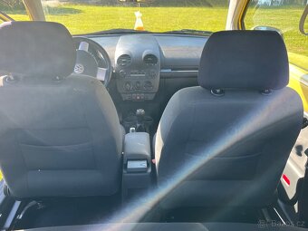 Volkswagen new beetle - 9