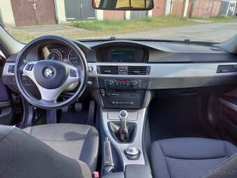 BMW 320i (E90) - 9