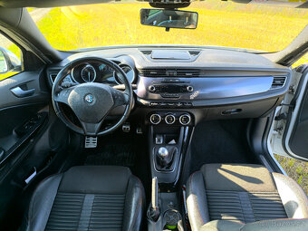 Alfa Romeo Giulietta QV 1.8 TBI 173 KW - 9